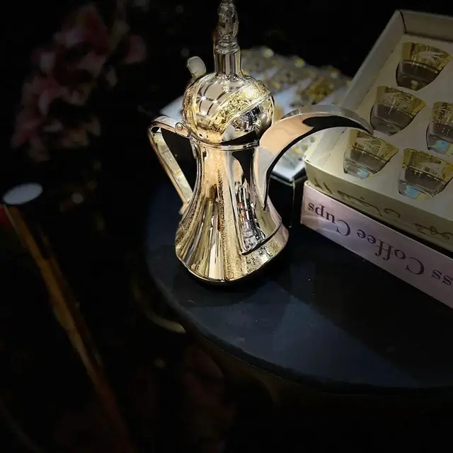 قهوجي صباب قهوه