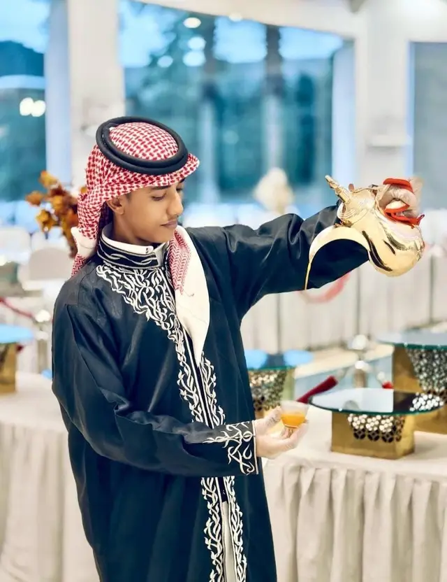 قهوجين وصبابين قهوة الرياض